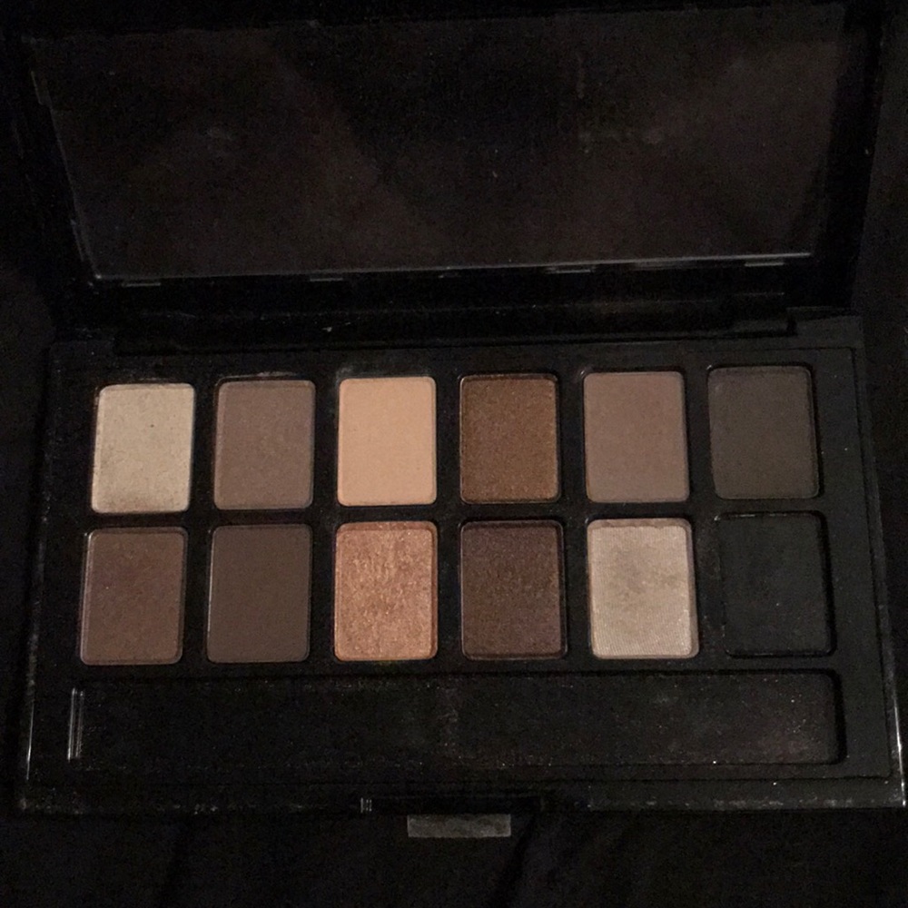 Maybelline The Nudes